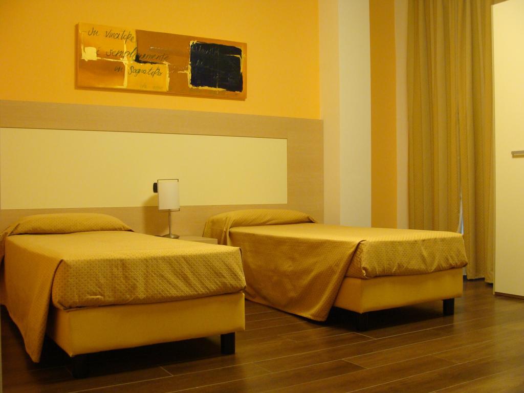 Groane Hotel Residence Cesano Maderno Eksteriør bilde