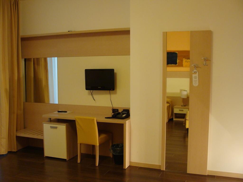 Groane Hotel Residence Cesano Maderno Eksteriør bilde