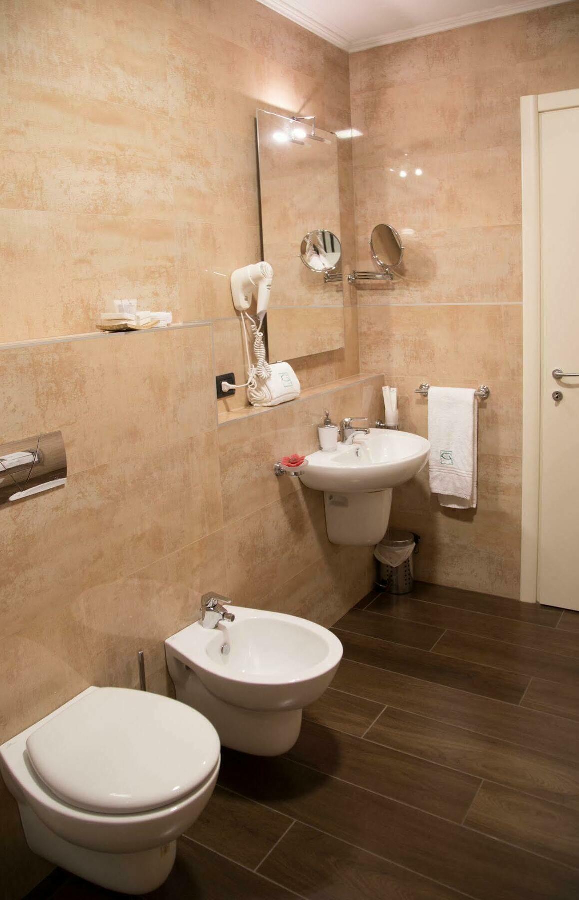 Groane Hotel Residence Cesano Maderno Eksteriør bilde