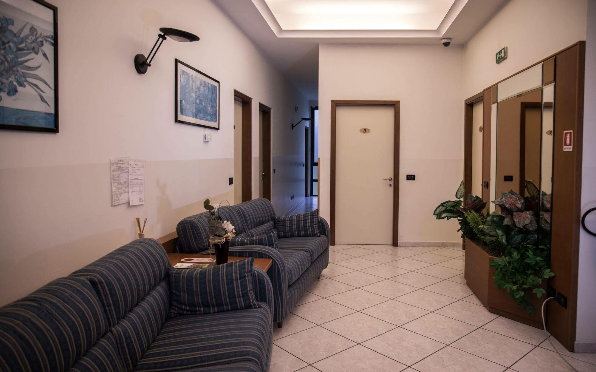 Groane Hotel Residence Cesano Maderno Eksteriør bilde